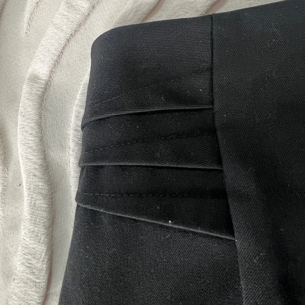 Express 2/$25‎  Chic Black Pencil Skirts  Stretch and pockets
